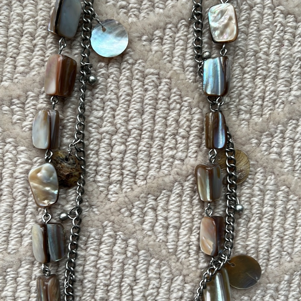 Chico’s double strand silver & shell necklace